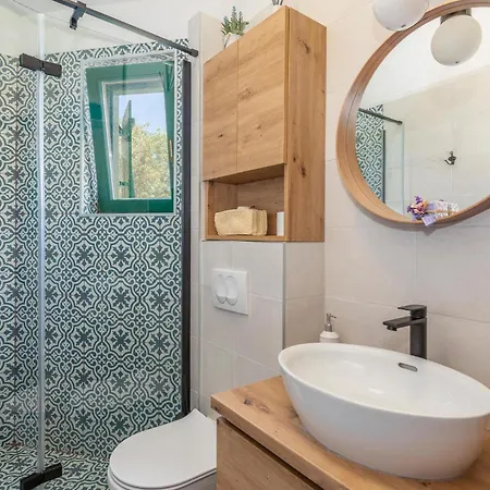 Semesterbostad Cozy In With Wifi *